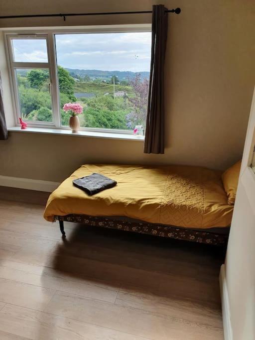 Private 3 Bedroom House Ideal For Family & Friends キリーベグス エクステリア 写真