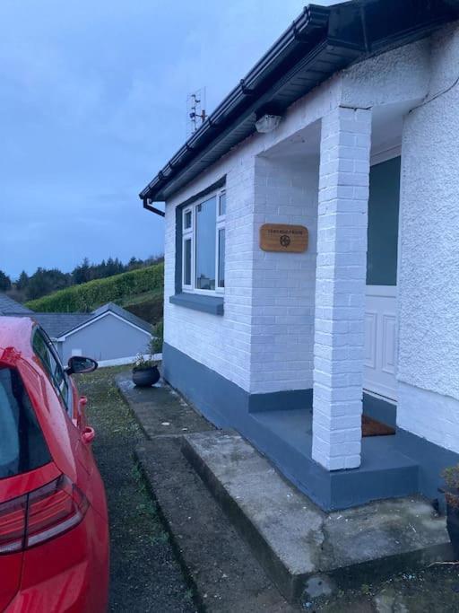 Private 3 Bedroom House Ideal For Family & Friends キリーベグス エクステリア 写真